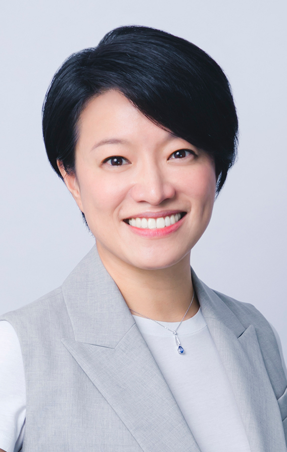 Ms Lillian Kiang