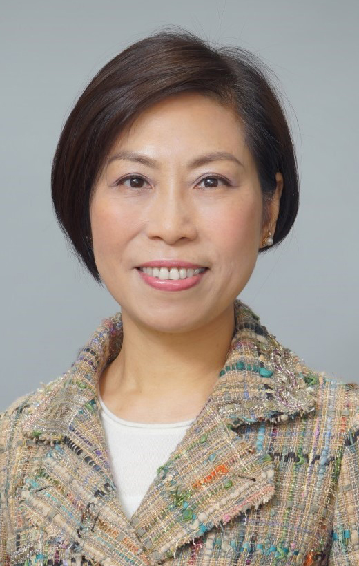 Ms Maggie Chau